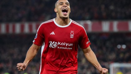 世界杯赛事直播app下载-英媒：曼联关注诺丁汉森林中卫穆里略，考虑降薪续约马奎尔