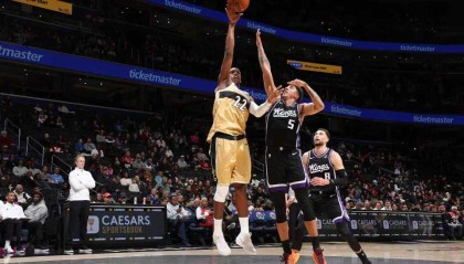 世界杯赛事直播app下载-9连败联盟垫底！国王惜败奇才 德罗赞32分拉文35分单节18分