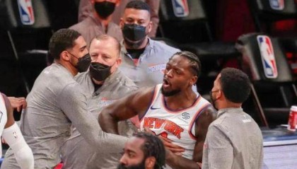 世界杯客户端安装说明-东部第四！锡伯杜助尼克斯实现蜕变 过首轮可期